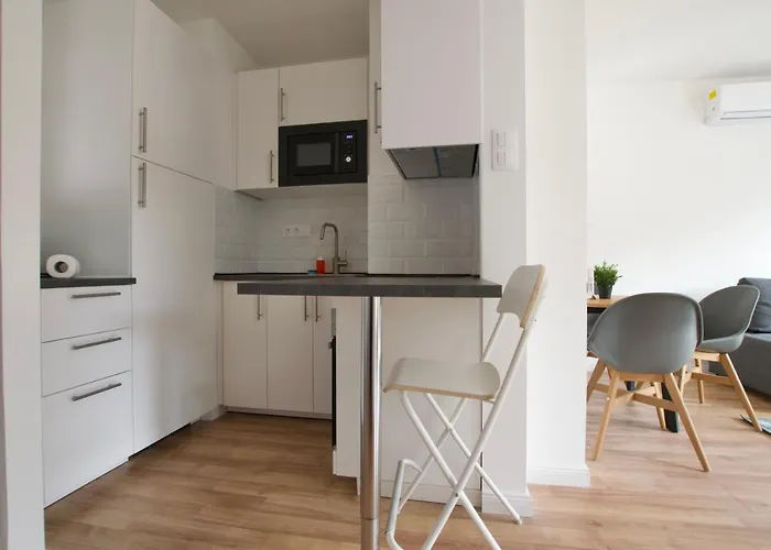 Standard Apartment By Hi5 - Dessewffy 37 Suites